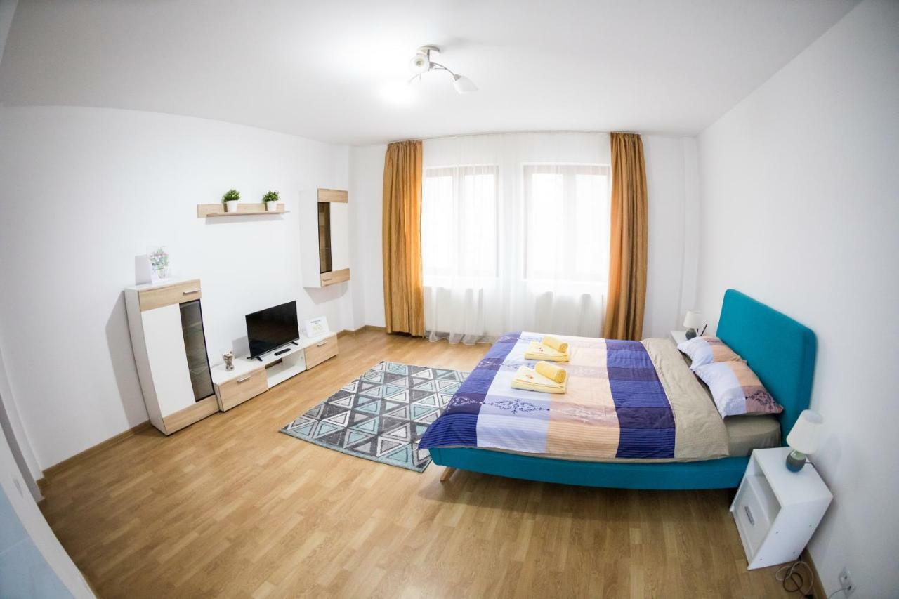 Travel Homzzz Apartments Târgu-Mureş Buitenkant foto